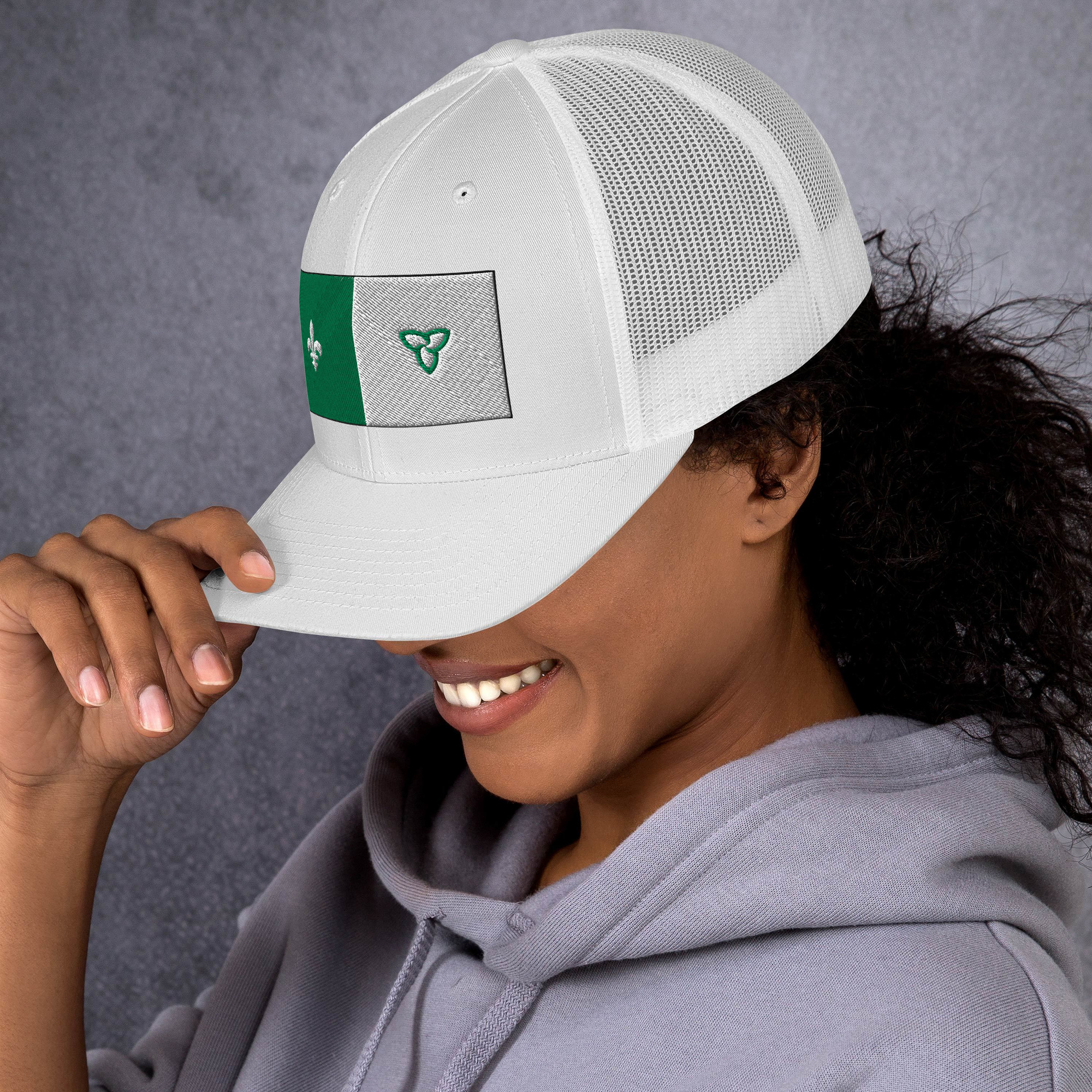Retro trucker hat white left 69b1c8ceaf4e1.jpg