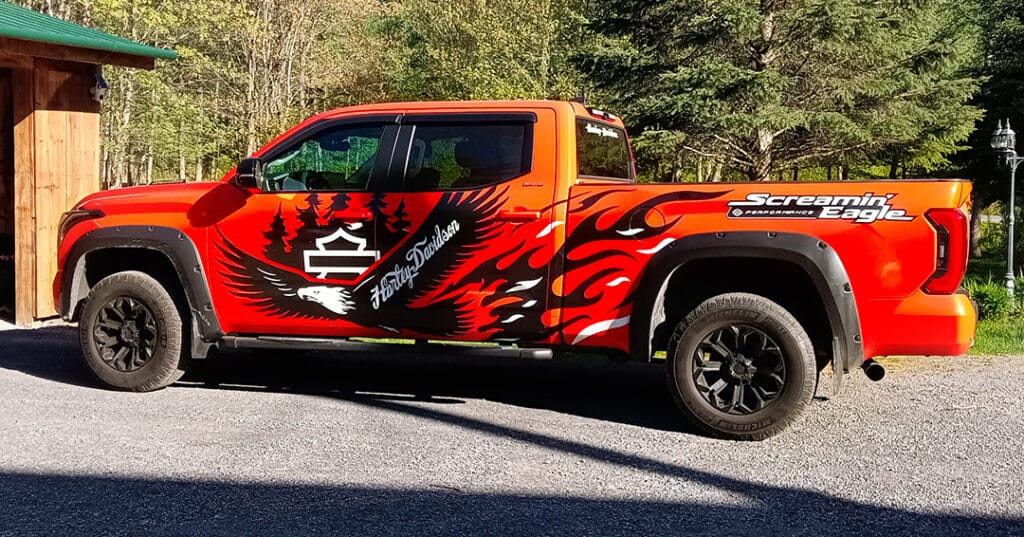 Client anonyme : Graphique de véhicule 2026.06 TruckGraphic